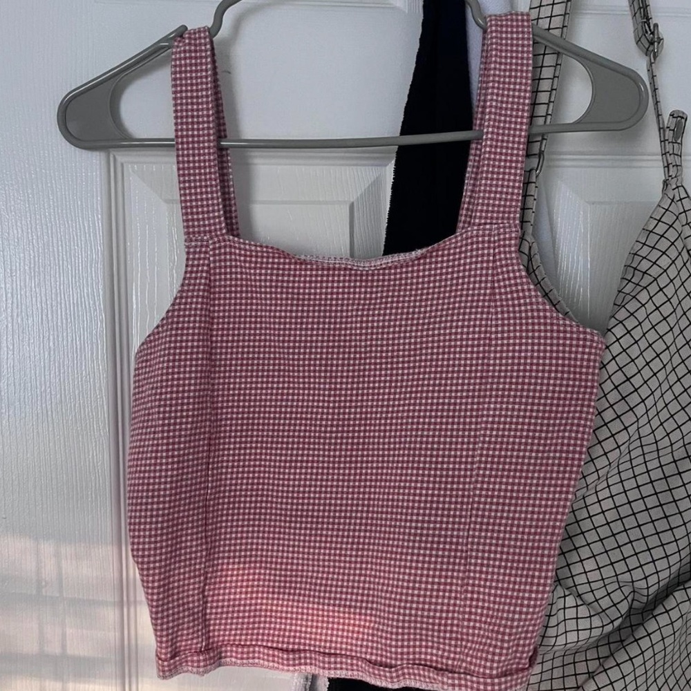 AE Pink Gingham Women's Top
